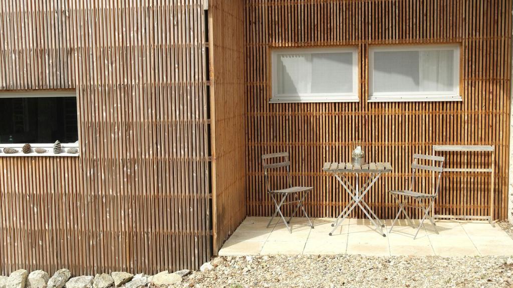 Les Foucauds Hotel Saint-Quentin-de-Caplong Exterior photo